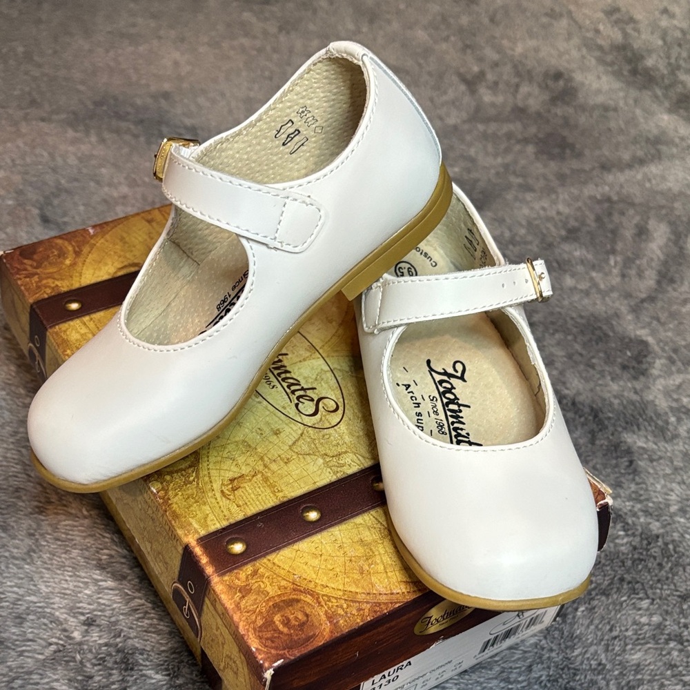 FootMates White Dress Shoes for Kids